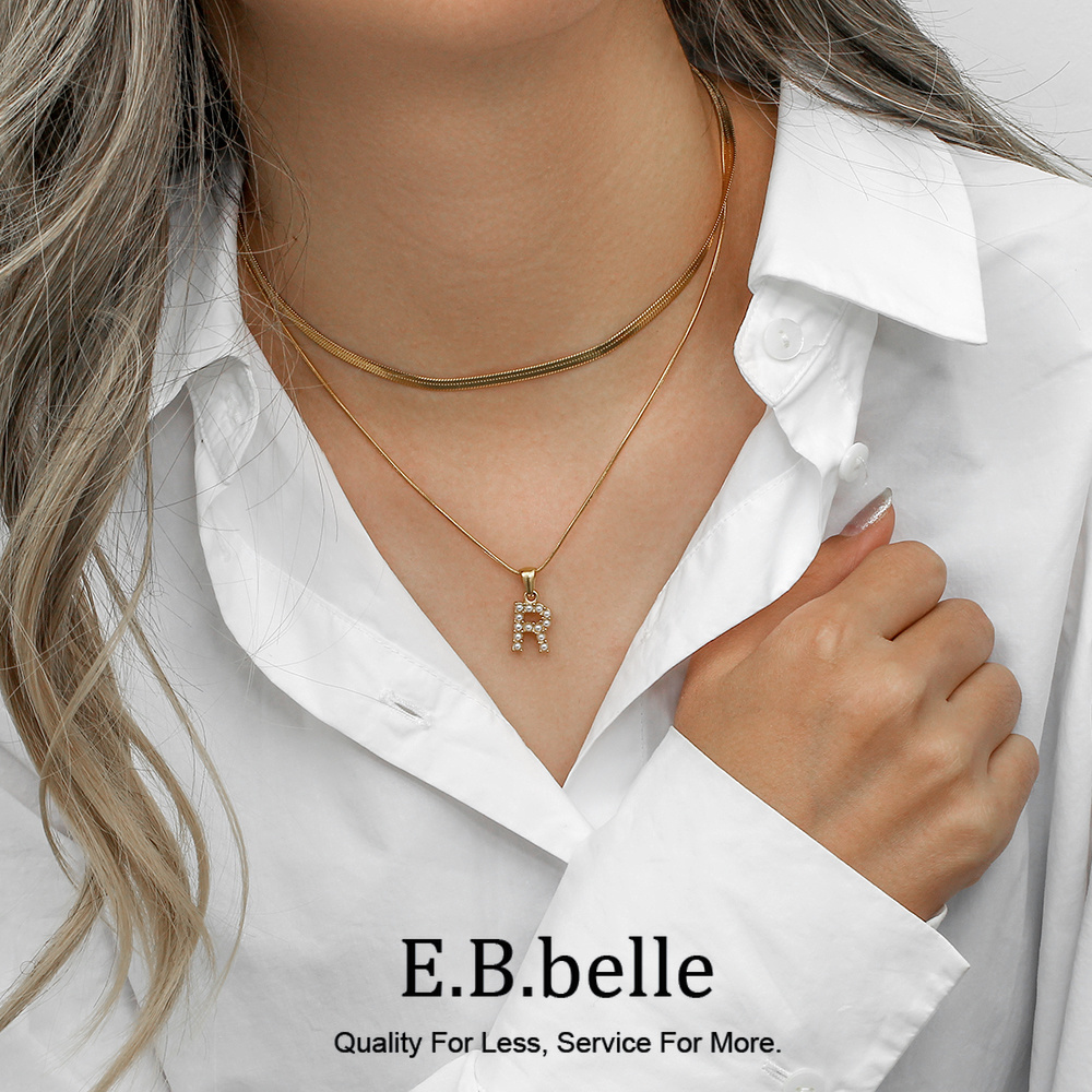 Initial Letter Necklace 18K Gold - ه. ب. حسناء من الفولاذ المقاوم