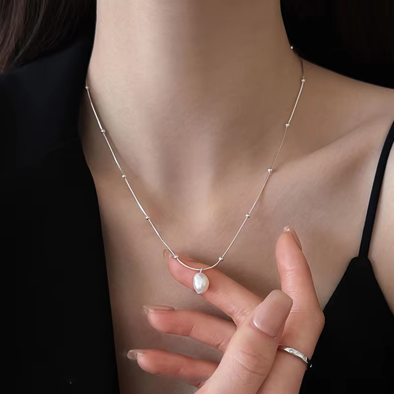قلادة من اللؤلؤ الطبيعي للنساء - مراجعة Pearl Choker Necklace Vintage وسعره