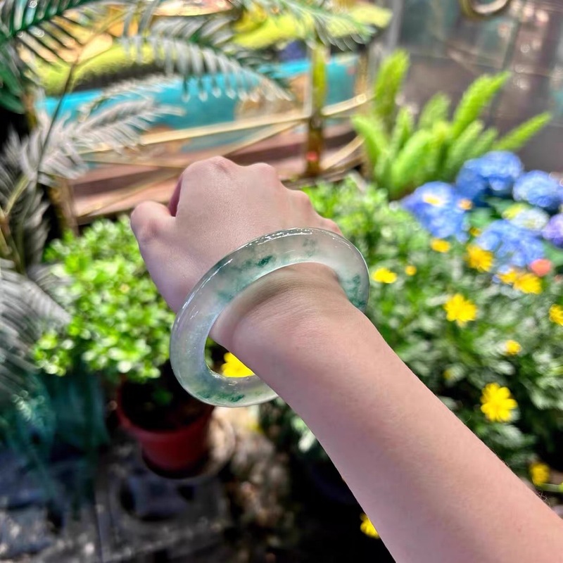 بديل عالي الجودة من نوع AAA لـ - مراجعة Bracelets وسعره
