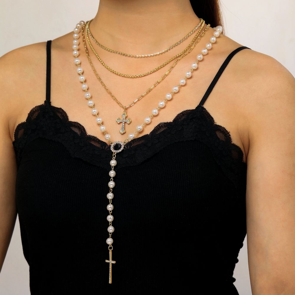 قلادة أنيقة متعددة الطبقات بتص - مراجعة Layered Pendant Necklace Aesthetic وسعره