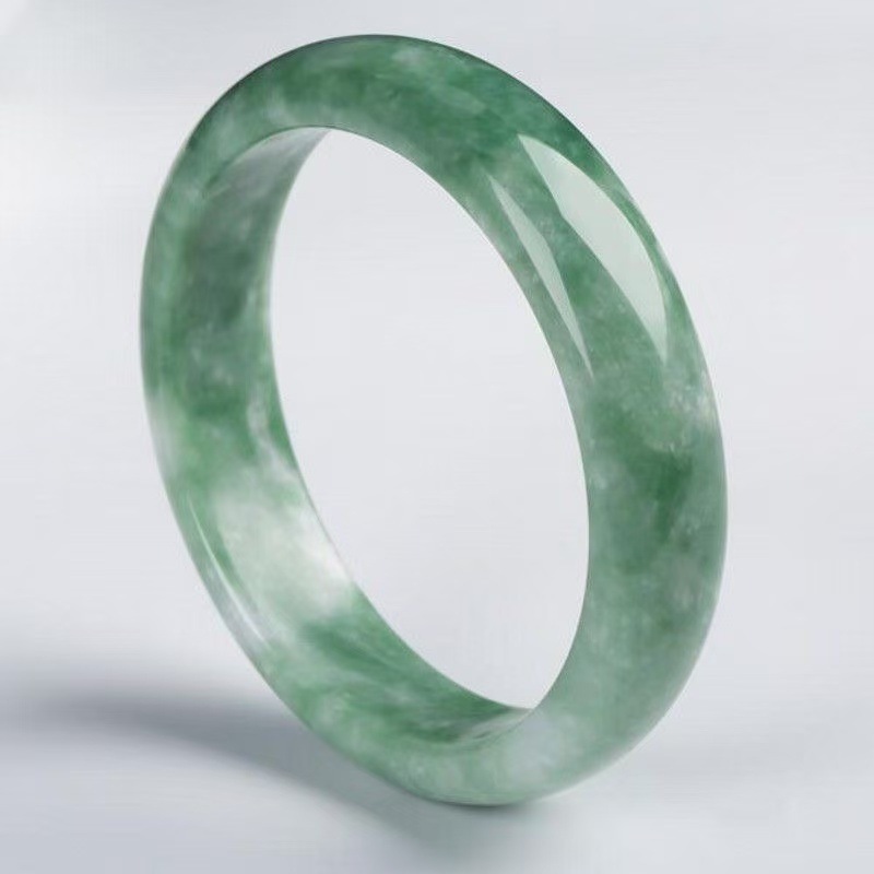 اليشم للنساء، سوار اليشم الأخض - مراجعة Bracelets وسعره