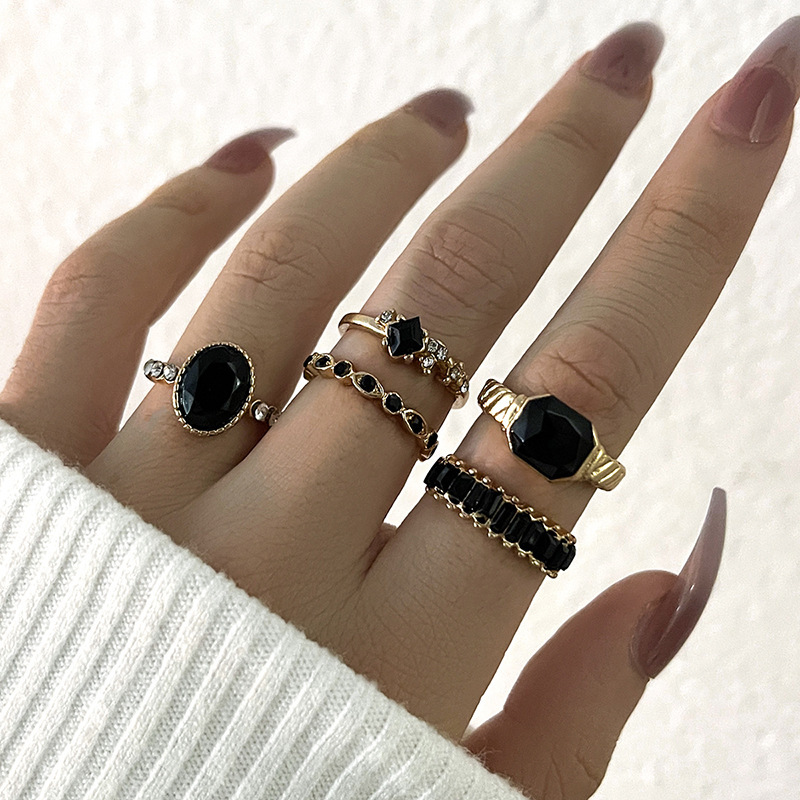 طقم خواتم نسائية بتصميم كلاسيك - مراجعة Vintage Punk Knuckle Rings Set وسعره